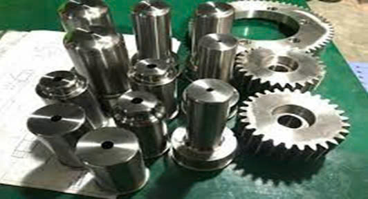 GIA CÔNG CHI TIẾT MÁY & KHUÔN MẪU